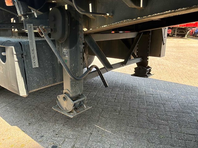 2002 floor flo-13-36h2yrycesrt oplegger met hiab 130r kraan - afbeelding 8 van  29