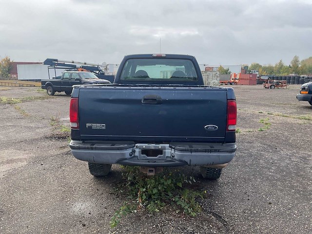 2002 ford f350 crew cab bedrijfswagen - afbeelding 14 van  16