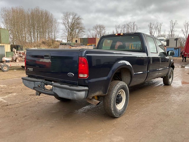 2002 ford pickup f 350 bedrijfswagen - afbeelding 3 van  16