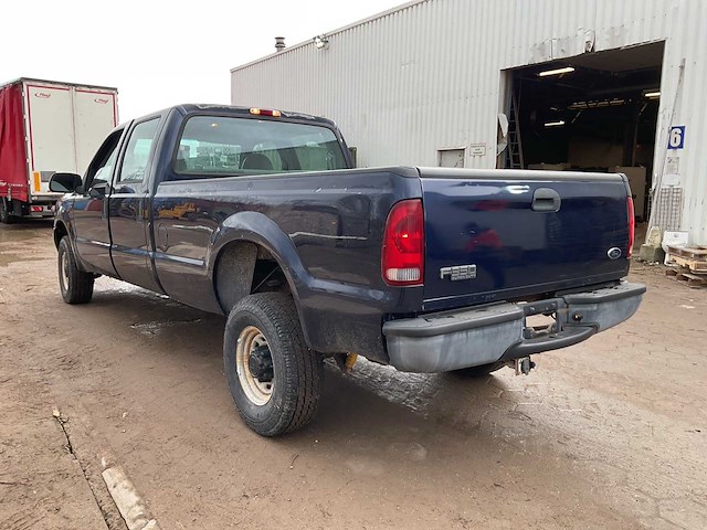 2002 ford pickup f 350 bedrijfswagen - afbeelding 4 van  16