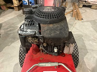 2002 gs 0750hhb rolbezem - afbeelding 3 van  5