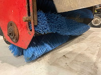 2002 gs 0750hhb rolbezem - afbeelding 4 van  5