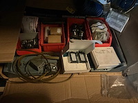 2002 hang 240-00 automatische papierboormachine - afbeelding 4 van  13