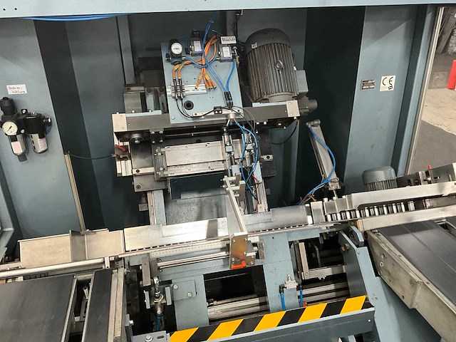 2002 hang 240-00 automatische papierboormachine - afbeelding 13 van  13