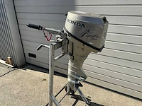 2002 honda 8pk 4 takt kortstaart buitenboordmotor