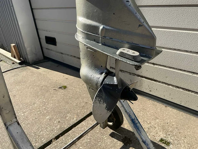 2002 honda 8pk 4 takt kortstaart buitenboordmotor - afbeelding 5 van  11