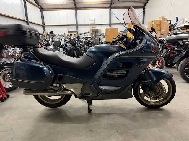2002 honda pan european 1100 motorfiets - afbeelding 7 van  11