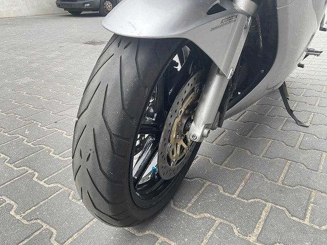 2002 honda vfr 800 motorfiets - afbeelding 4 van  14