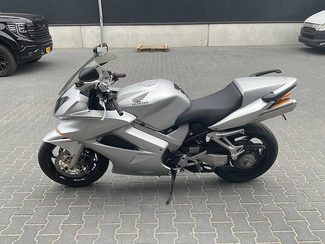 2002 honda vfr 800 motorfiets - afbeelding 8 van  14