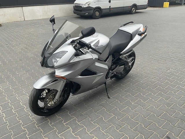 2002 honda vfr 800 motorfiets - afbeelding 1 van  15