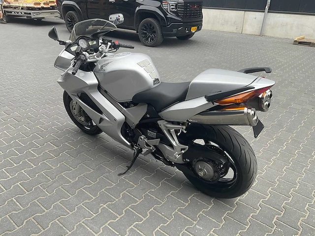 2002 honda vfr 800 motorfiets - afbeelding 8 van  15