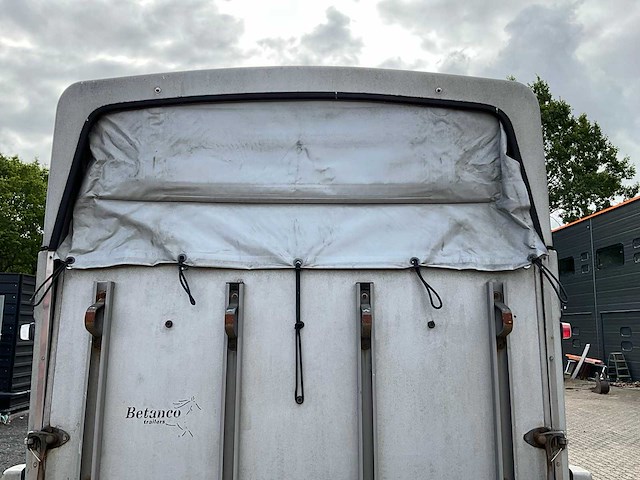 2002 humbaur hp2000pm maximus plus paardentrailer wg-hp-95 - afbeelding 14 van  26