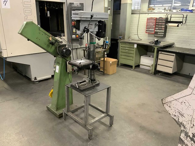 2002 huvema hu 16 industrie tafelboormachine - afbeelding 2 van  6