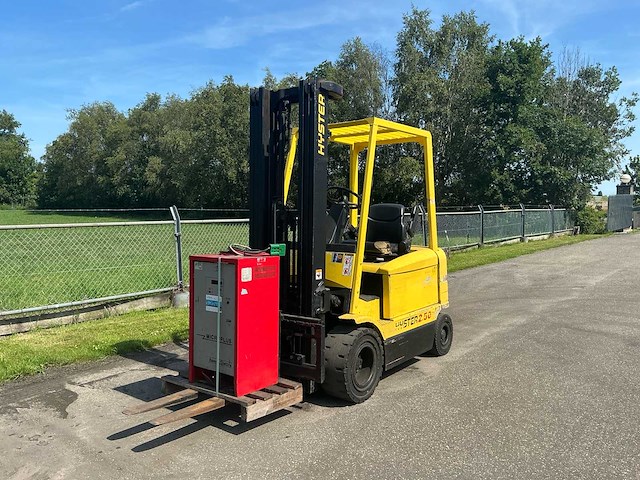 2002 hyster j2.50 xm-717 vorkheftruck - afbeelding 1 van  12