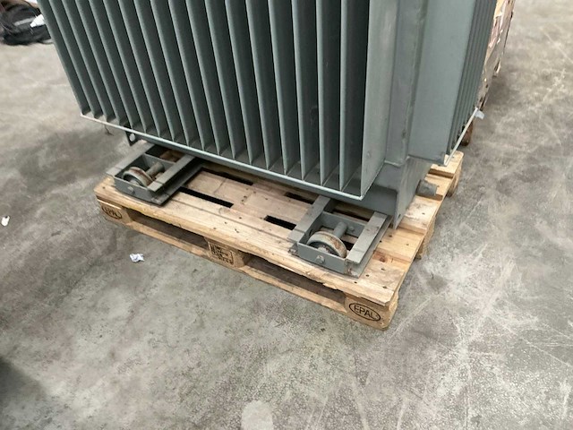 2002 ieo transformator 400kva - afbeelding 6 van  9