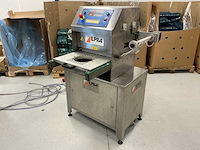 2002 ilpra 400 vig hondenbak sealmachine