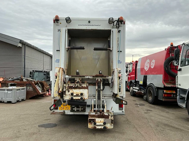 2002 iveco 120el container-hogedrukreinigingswagen - afbeelding 18 van  23