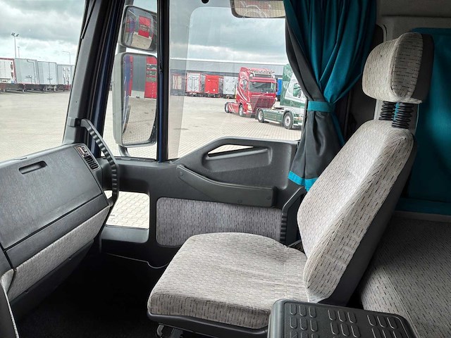 2002 iveco 190.48 vrachtwagen, opleggertrekker - afbeelding 13 van  27