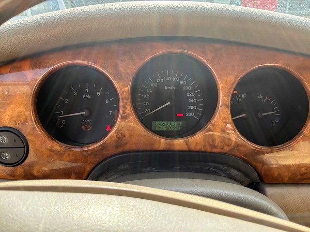2002 jaguar xj 3.2 v8 executive personenauto - afbeelding 14 van  24