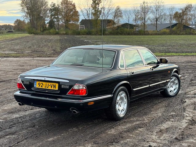 2002 jaguar xj 3.2 v8 executive - afbeelding 21 van  29