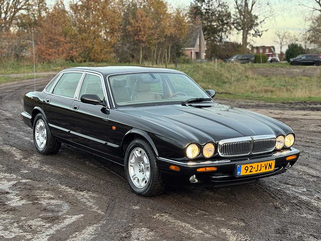 2002 jaguar xj 3.2 v8 executive - afbeelding 27 van  29