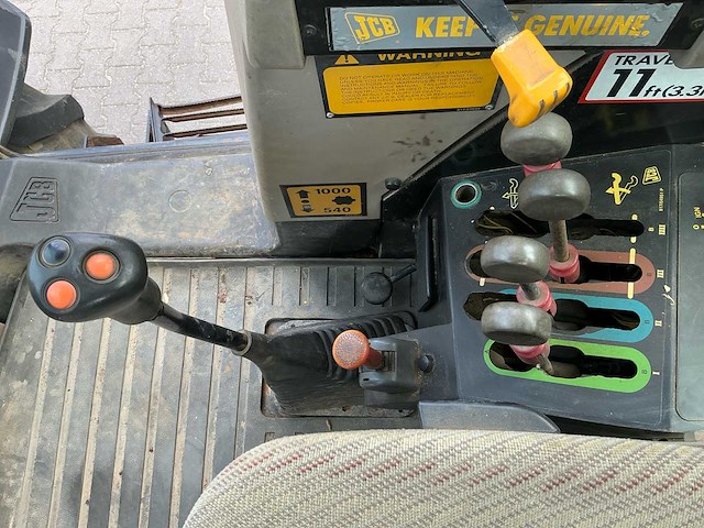 2002 jcb 2135 - fastrac - afbeelding 32 van  43