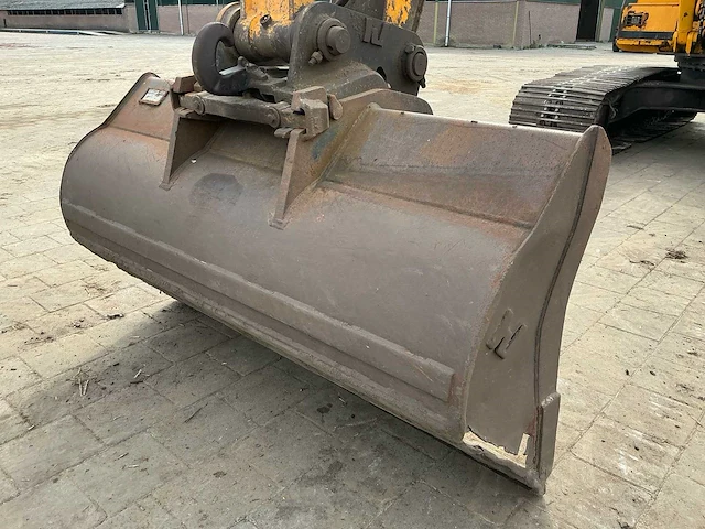 2002 jcb js220l rupsgraafmachine - afbeelding 23 van  32