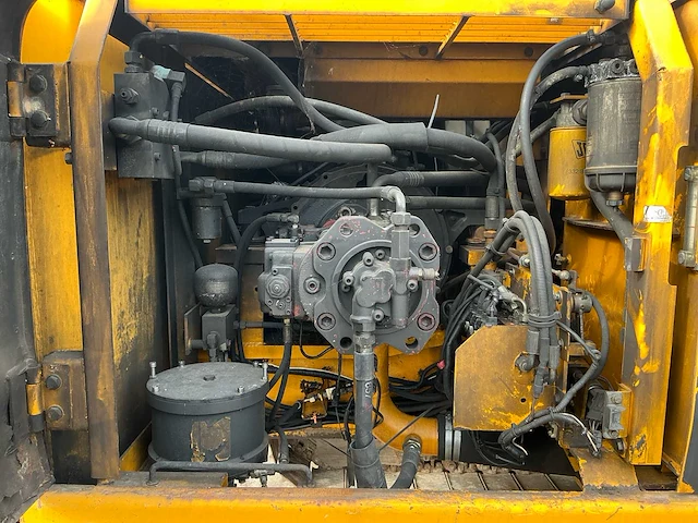 2002 jcb js220l rupsgraafmachine - afbeelding 26 van  33