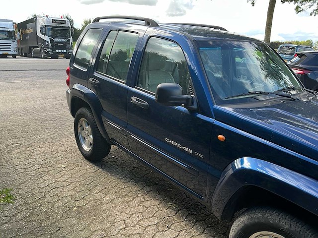 2002 jeep cherokee 3.7i v6 sport plus personenauto - afbeelding 24 van  29