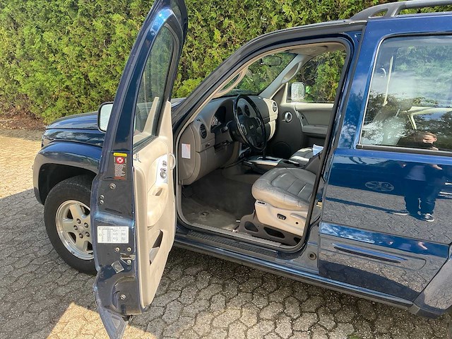 2002 jeep cherokee 3.7i v6 sport plus personenauto - afbeelding 10 van  29