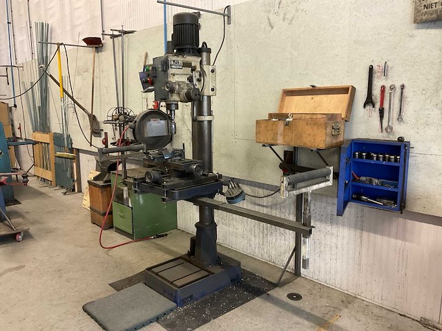 2002 jfc 46sf kolomboormachine - afbeelding 1 van  22