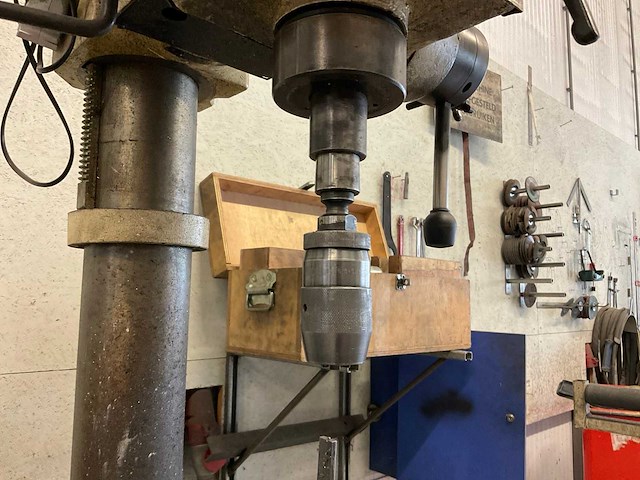2002 jfc 46sf kolomboormachine - afbeelding 20 van  22