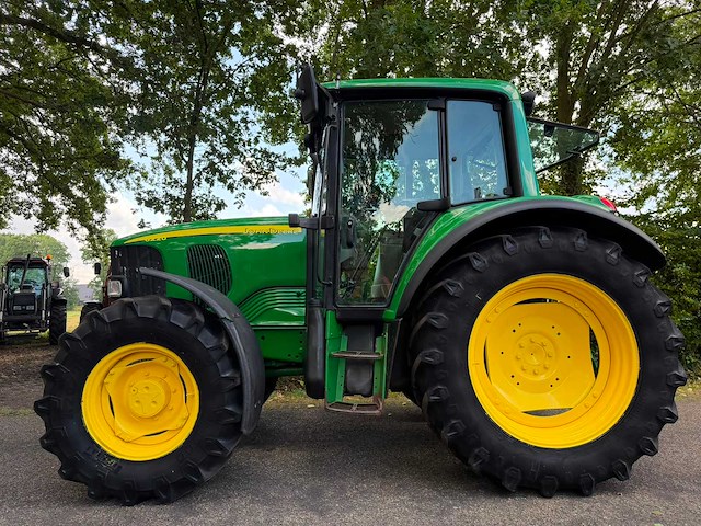 2002 john deere 6220 aq vierwielaangedreven landbouwtractor - afbeelding 8 van  14