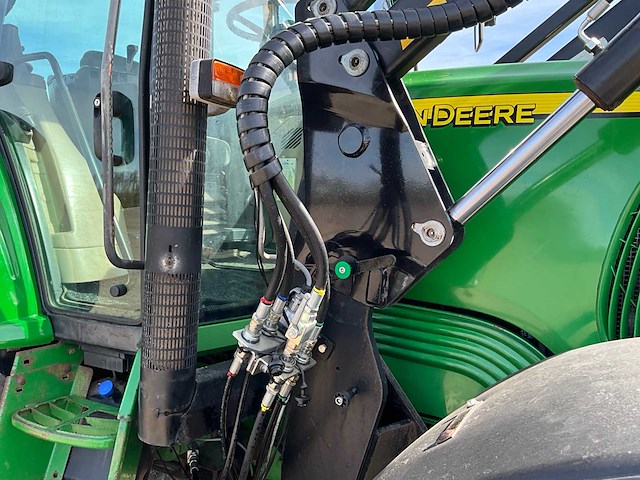2002 john deere 6920s vierwielaangedreven landbouwtractor - afbeelding 19 van  47