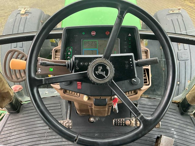 2002 john deere 7710 vierwielaangedreven landbouwtractor - afbeelding 11 van  25