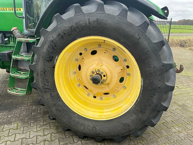2002 john deere 7710 vierwielaangedreven landbouwtractor - afbeelding 21 van  25