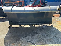 2002 jongerius j300k snow pusher - afbeelding 1 van  4