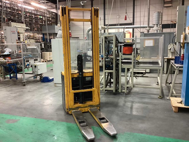 2002 jungheinrich ejc 16 stapelaar - afbeelding 1 van  31