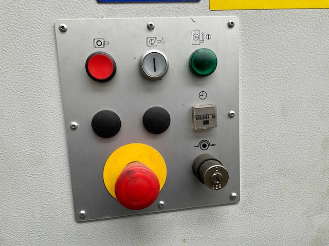 2002 kern cd322 cnc-draaibank - afbeelding 2 van  5