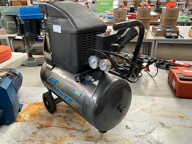 2002 kinzo zuigercompressor - afbeelding 1 van  4