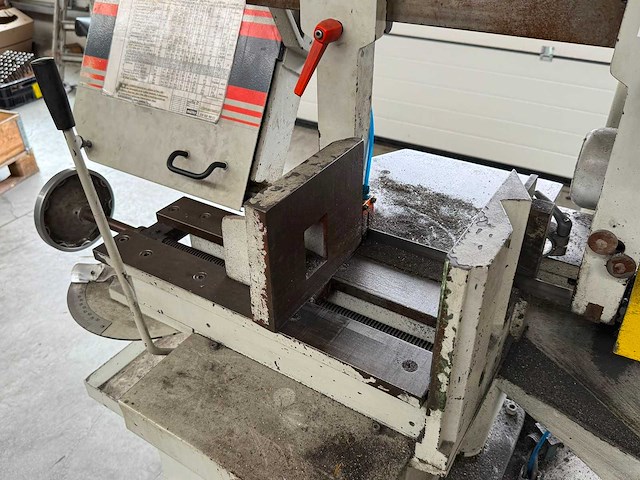 2002 klaeger hbs 275 g metalen horizontale bandzaagmachine - afbeelding 10 van  10
