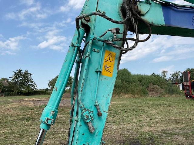 2002 kobelco sk135srlc-1e rupsgraafmachine - afbeelding 2 van  20