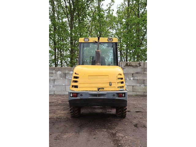 2002 komatsu wa 75-3 shovel - afbeelding 17 van  23