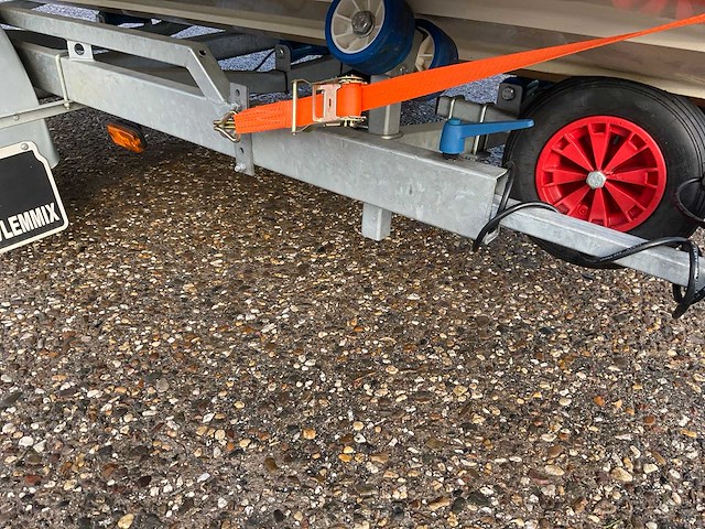 2002 larson lx1210 speedboot - afbeelding 39 van  47