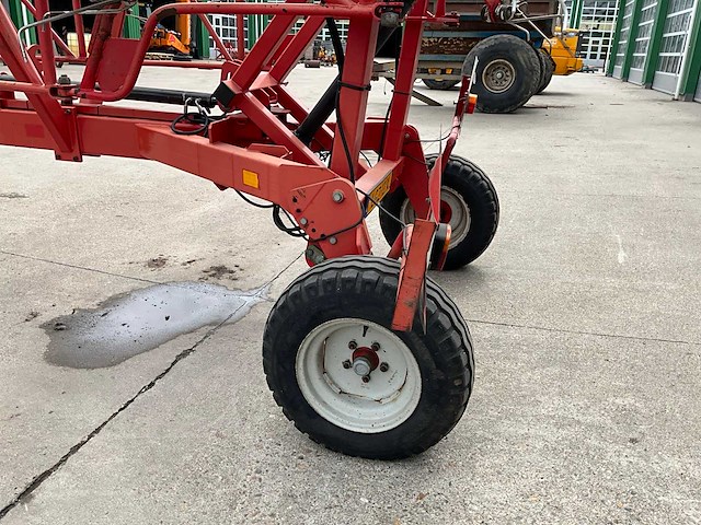 2002 lely lotus 900 grasschudder - afbeelding 10 van  14
