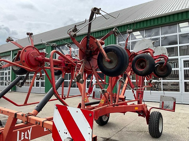 2002 lely lotus 900 grasschudder - afbeelding 11 van  14