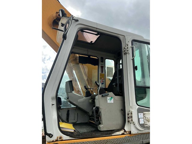 2002 liebherr r944bew litronic rups overslagkraan - afbeelding 31 van  56