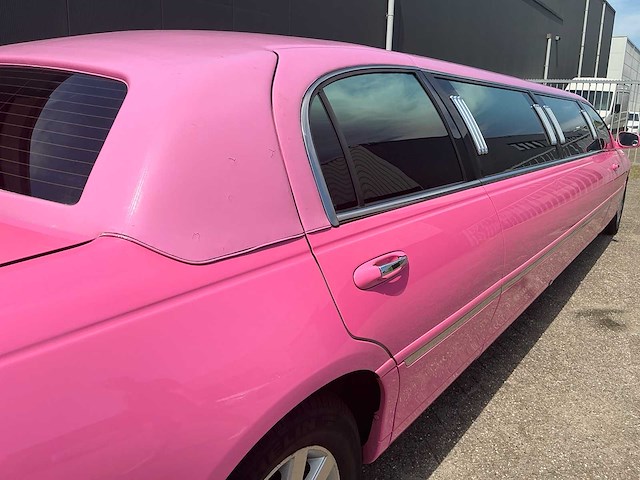 2002 lincoln town car 4.6 signature limousine - afbeelding 2 van  34