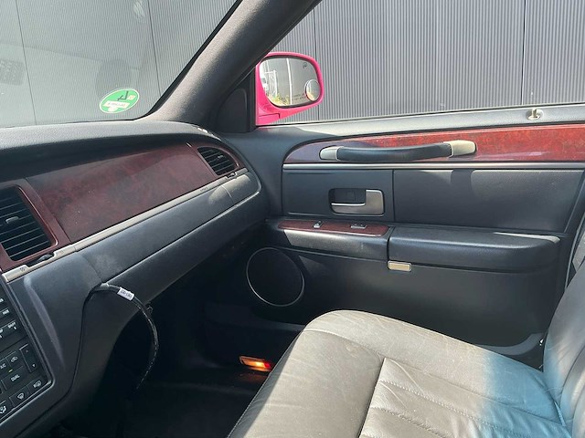 2002 lincoln town car 4.6 signature limousine - afbeelding 17 van  34