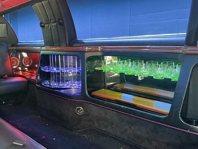 2002 lincoln town car 4.6 signature limousine - afbeelding 22 van  34